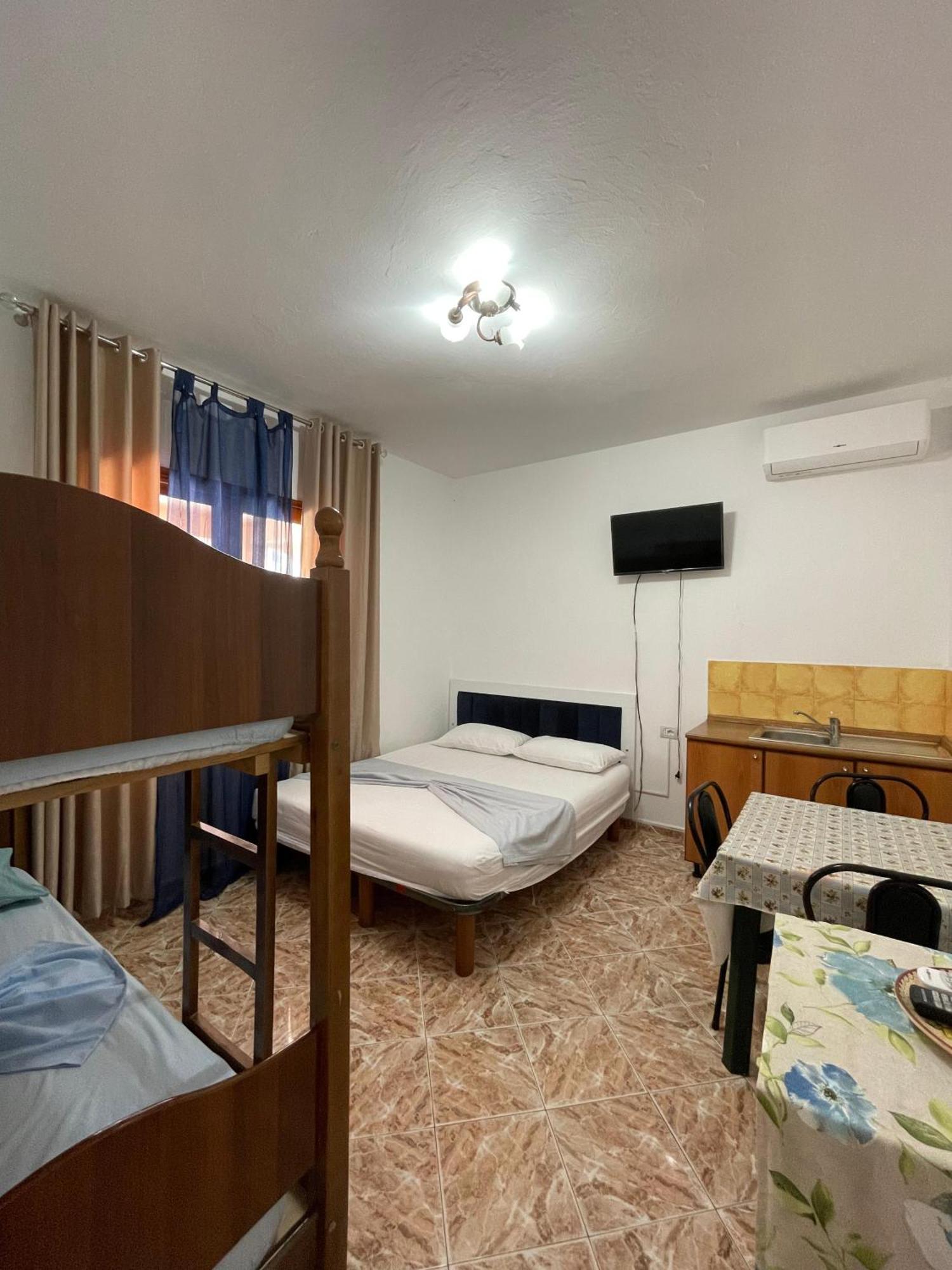 Vlorë Villa Beni Osmenaj מראה חיצוני תמונה